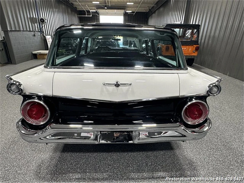 1959 Ford Country Sedan - Image 19 of 20