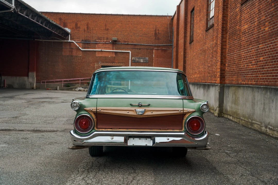 1959 Ford Country Squire - Image 15 of 31