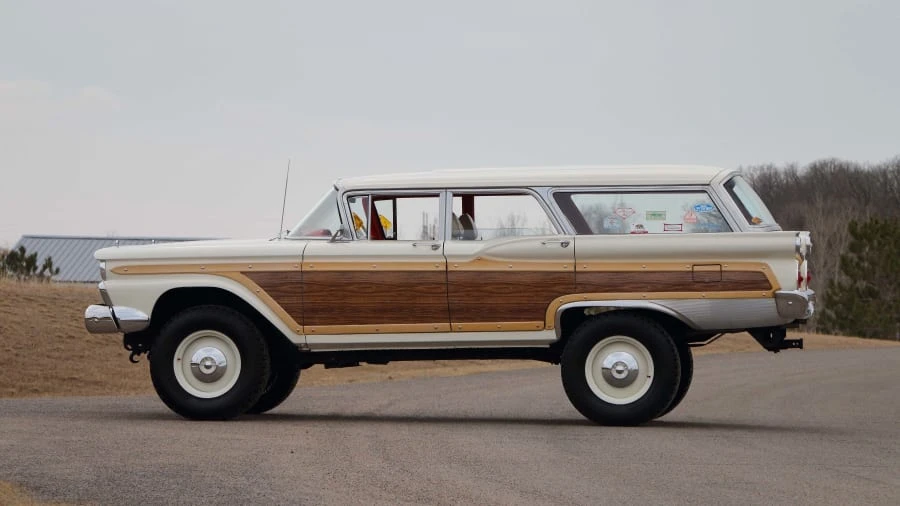 1959 Ford Country Squire - Image 2 of 12