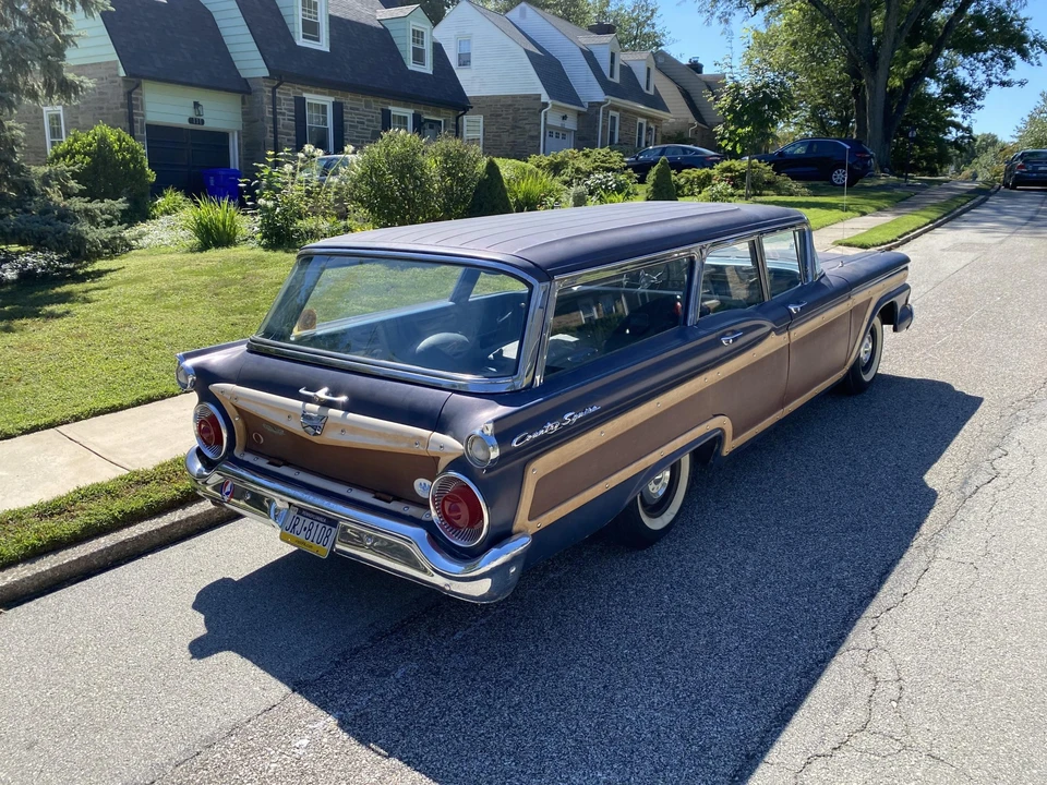 1959 Ford Country Squire - Image 13 of 31