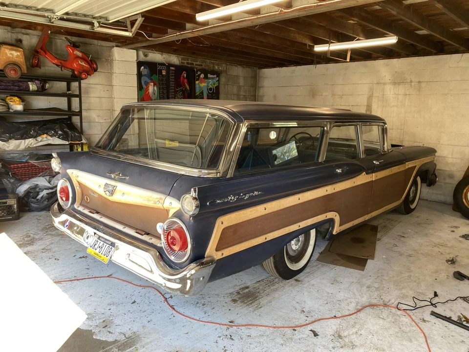 1959 Ford Country Squire - Image 11 of 31