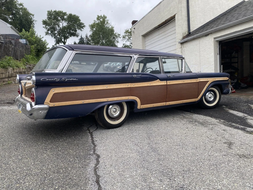 1959 Ford Country Squire - Image 10 of 31