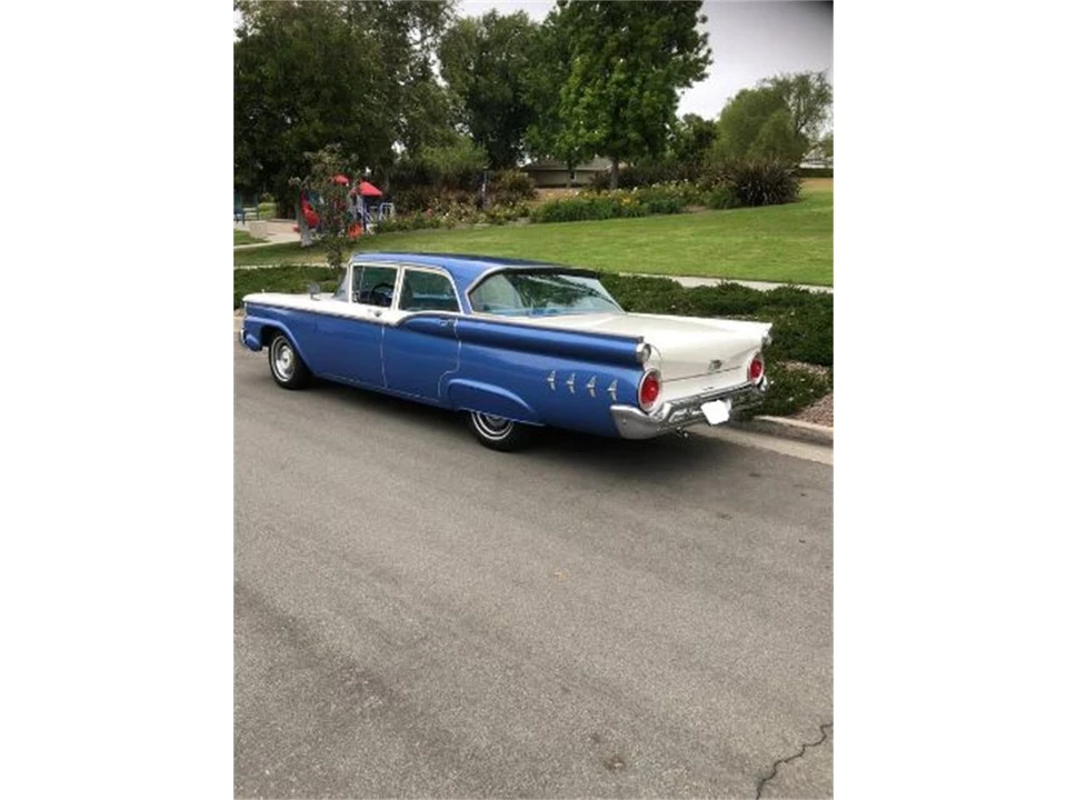 1959 Ford Customline - Image 2 of 8