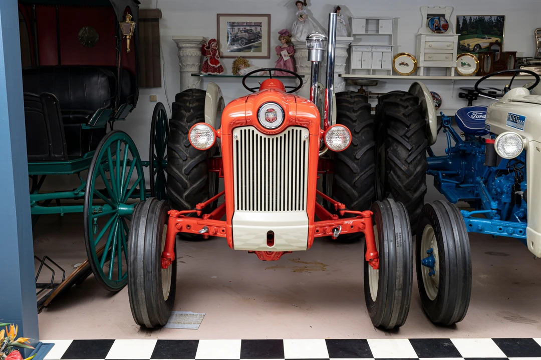 1959 Ford Tractor - Image 3 of 13