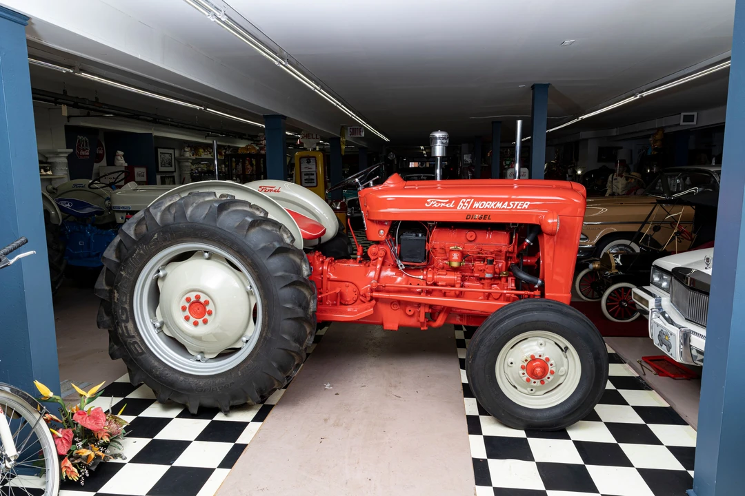 1959 Ford Tractor - Image 5 of 13