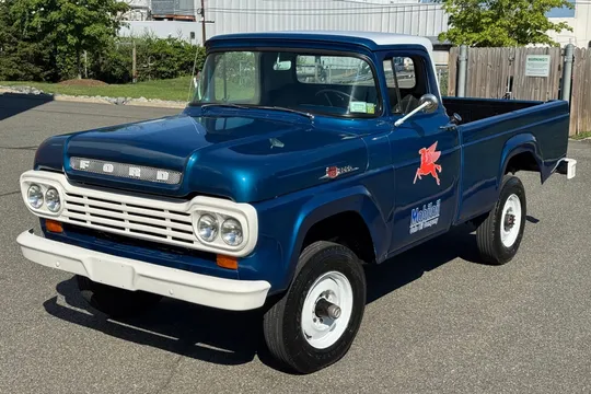 1959 Ford F-250 4×4 4-Speed