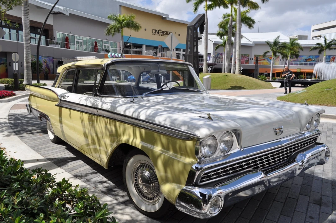 1959 Ford Fairlane 2nd Gen - Image 8 of 31
