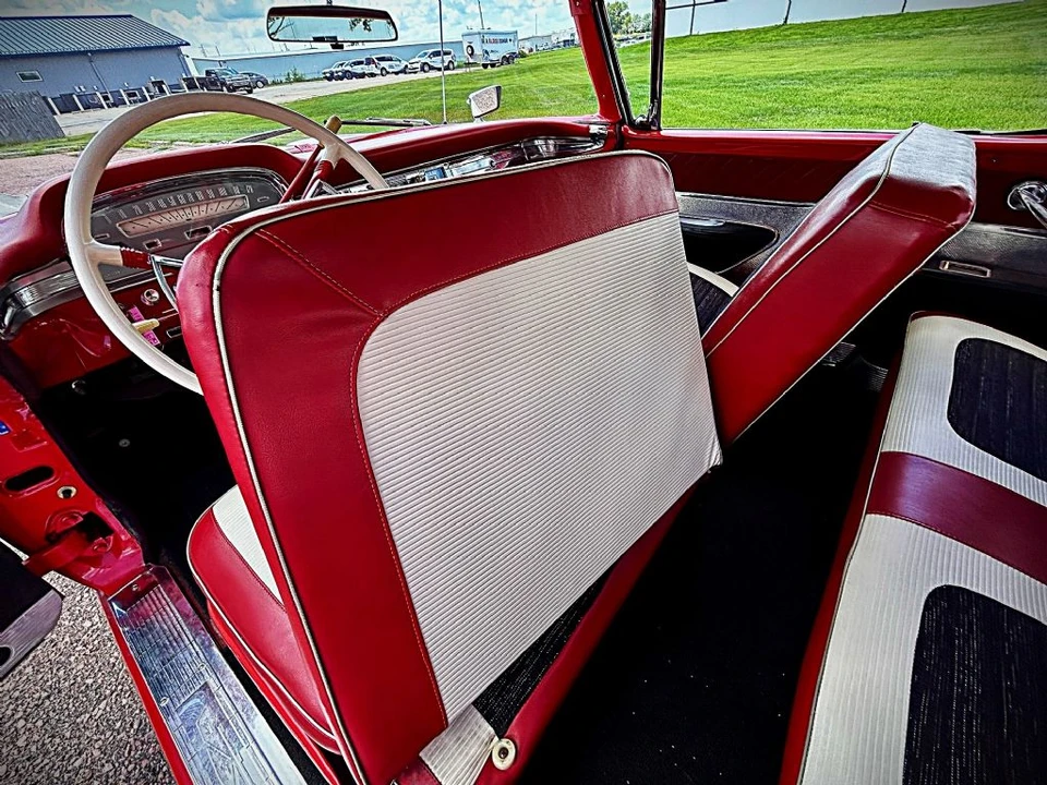 1959 Ford Galaxie 1st Gen - Image 15 of 31