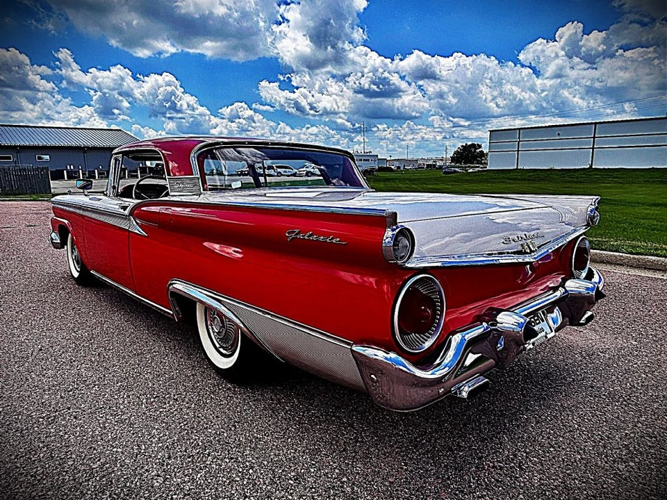 1959 Ford Galaxie 1st Gen - Image 21 of 31
