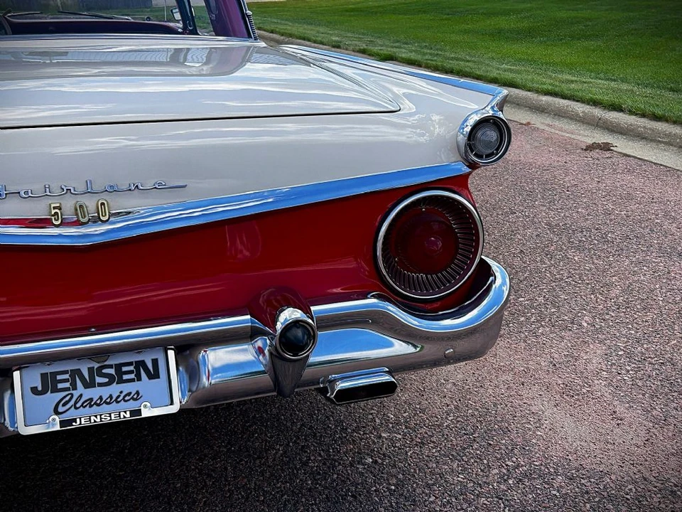 1959 Ford Galaxie 1st Gen - Image 27 of 31