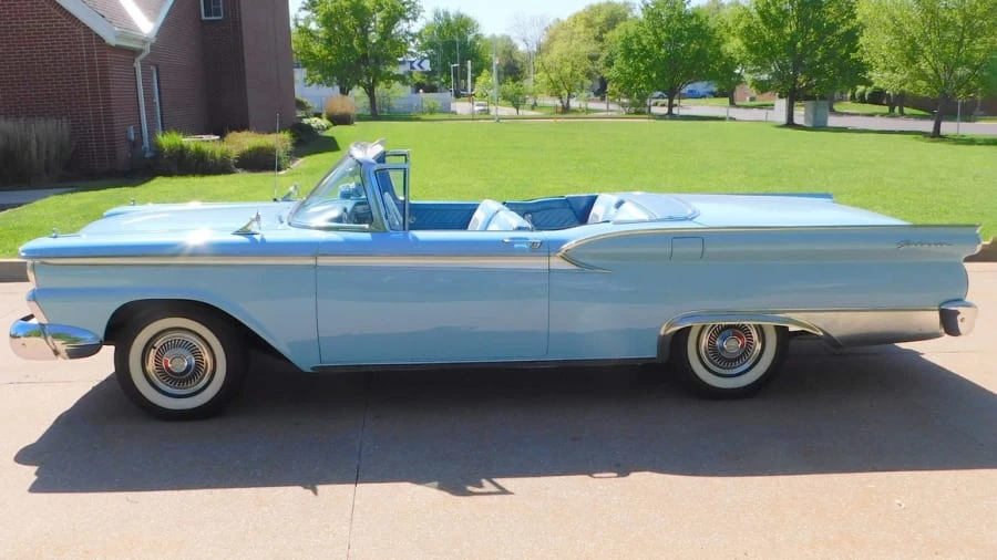 1959 Ford Galaxie 1st Gen - Image 2 of 15