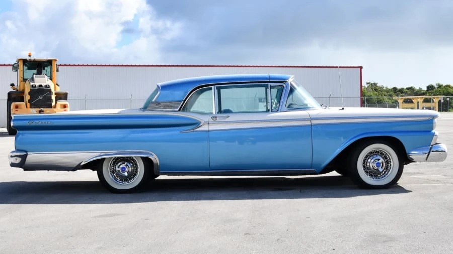 1959 Ford Fairlane 2nd Gen - Image 2 of 31