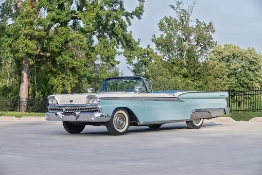 1959 Ford Fairlane 500 Galaxie Skyliner