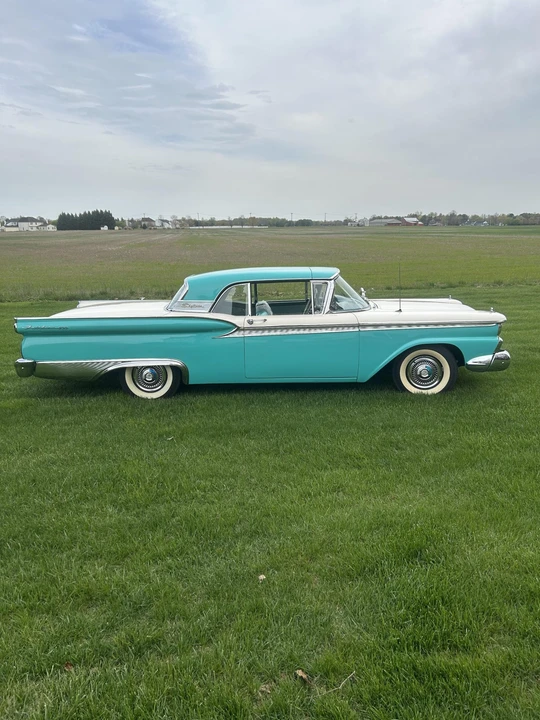 1959 Ford Fairlane 4th Gen - Image 16 of 31