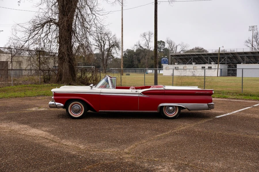 1959 Ford Fairlane 2nd Gen - Image 2 of 31