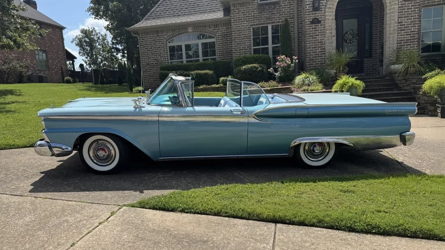 1959 Ford Fairlane 2nd Gen - Image 2 of 10
