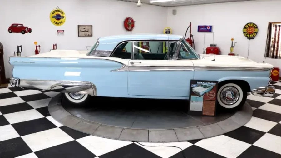 1959 Ford Fairlane 2nd Gen - Image 2 of 14