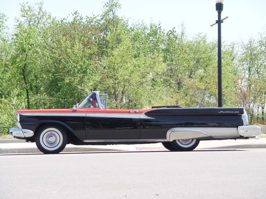 1959 Ford Fairlane 2nd Gen - Image 2 of 8