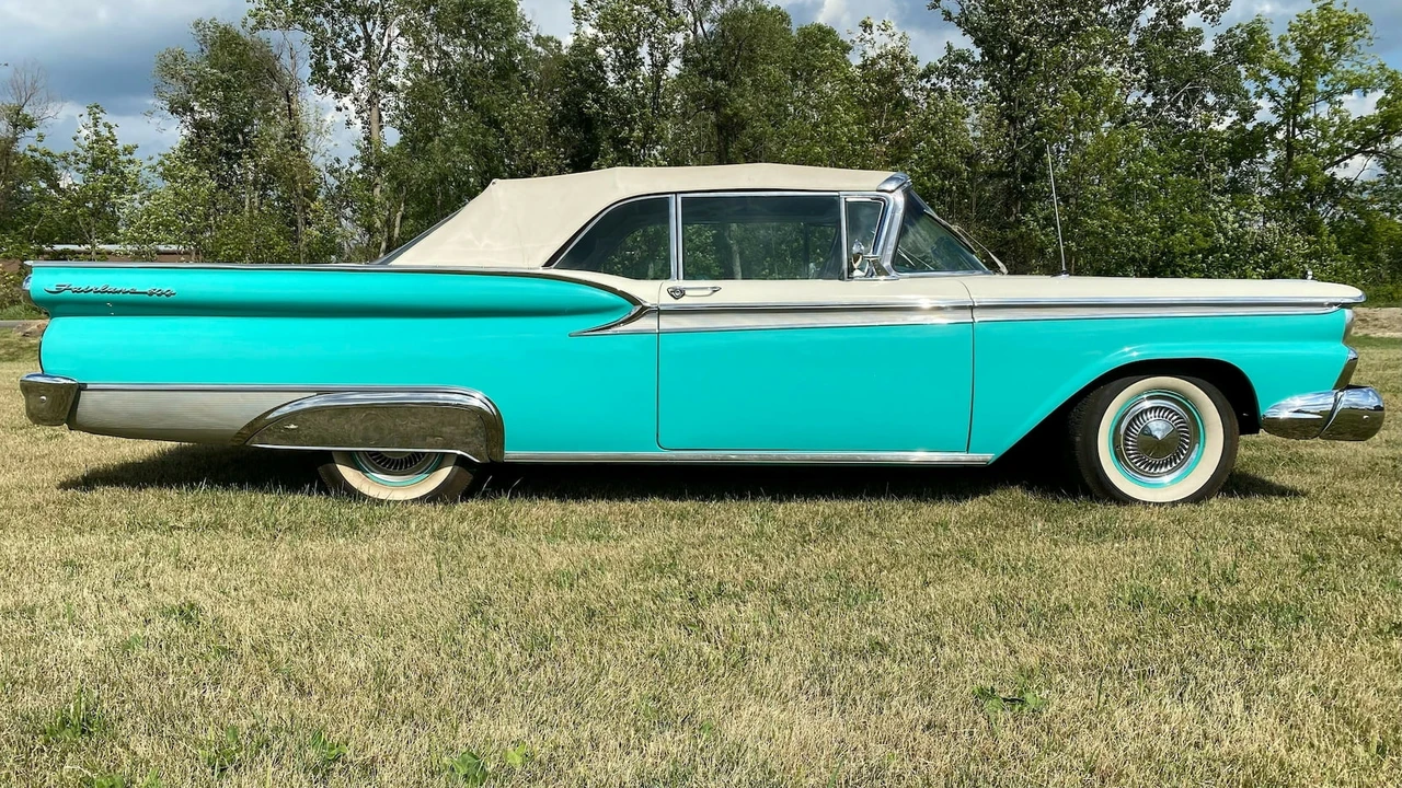 1959 Ford Fairlane 2nd Gen - Image 2 of 20