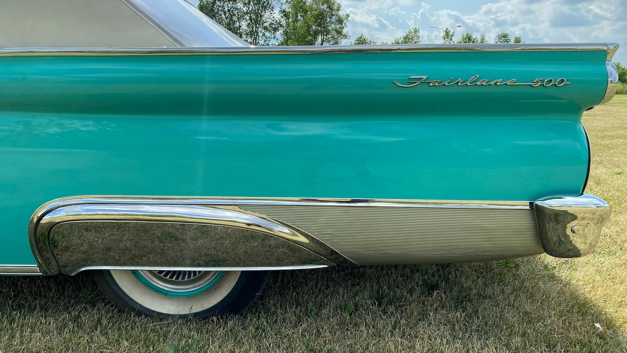 1959 Ford Fairlane 2nd Gen - Image 13 of 20