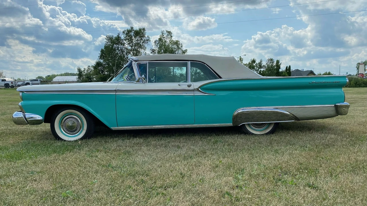 1959 Ford Fairlane 2nd Gen - Image 19 of 20