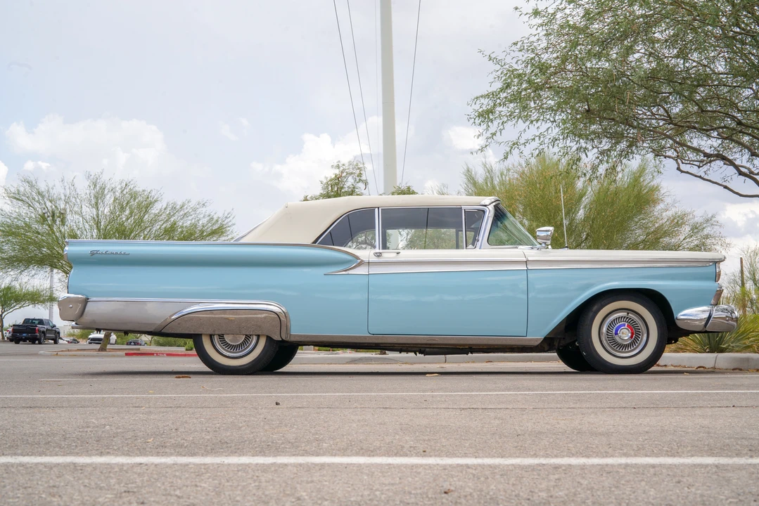 1959 Ford Fairlane 2nd Gen - Image 15 of 31