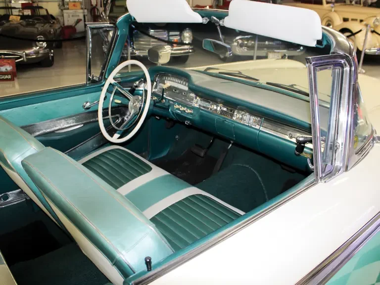 1959 Ford Fairlane 2nd Gen - Image 16 of 17