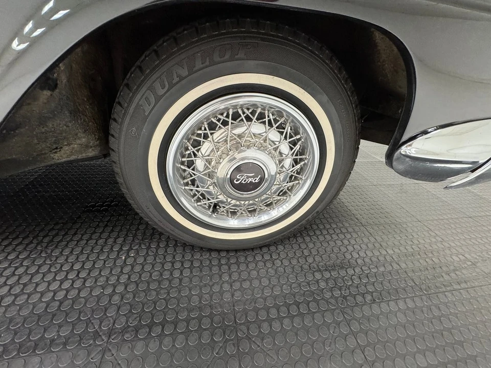 1959 Ford Galaxie 1st Gen - Image 24 of 31