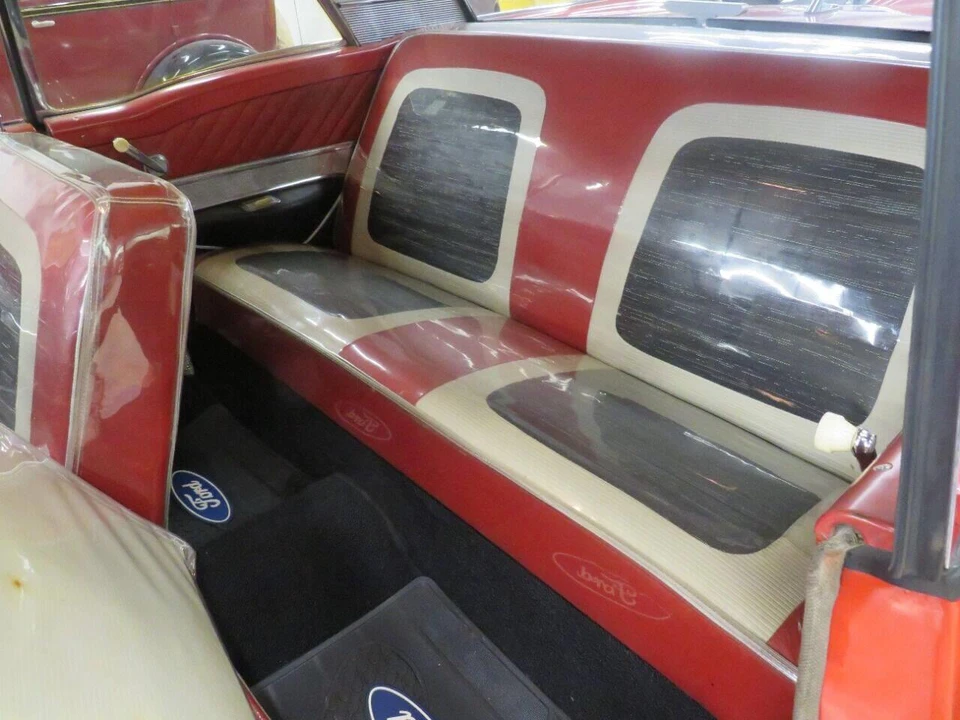 1959 Ford Galaxie 1st Gen - Image 13 of 31