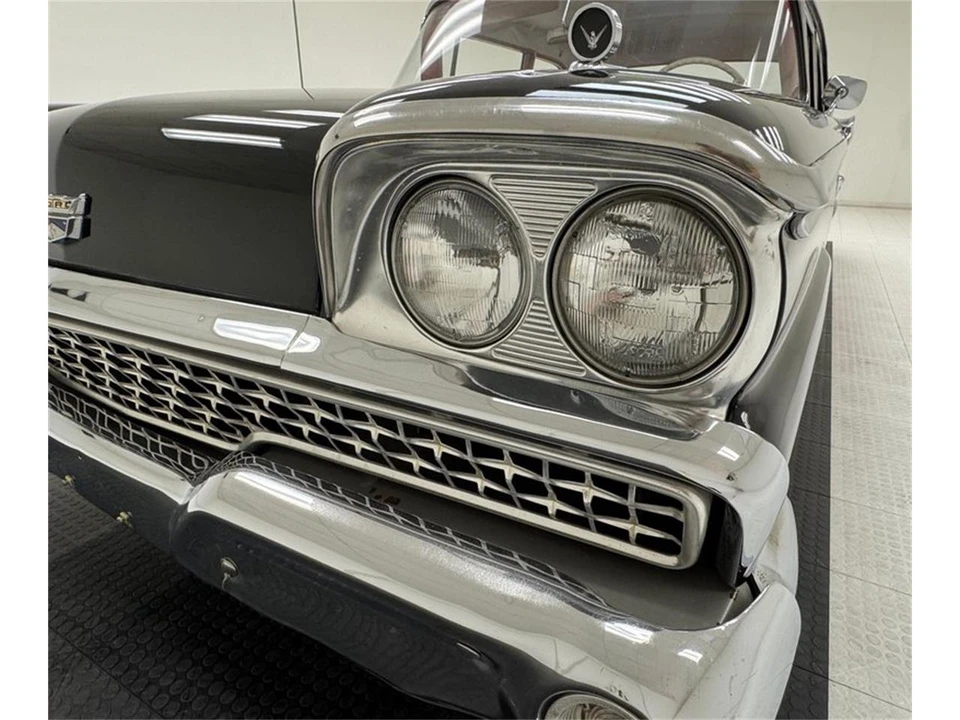 1959 Ford Galaxie 1st Gen - Image 10 of 31