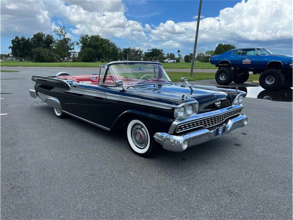 1959 Ford Galaxie 1st Gen - Image 8 of 31