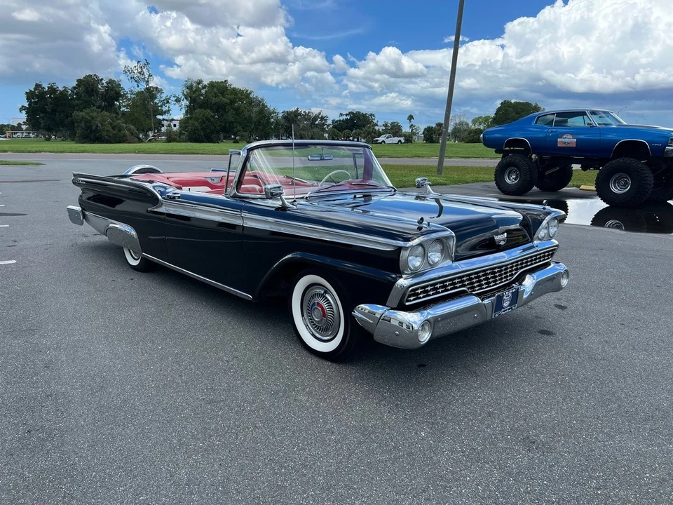 1959 Ford Galaxie 1st Gen - Image 8 of 31