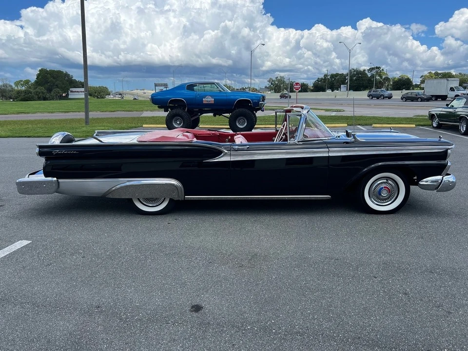 1959 Ford Galaxie 1st Gen - Image 7 of 31