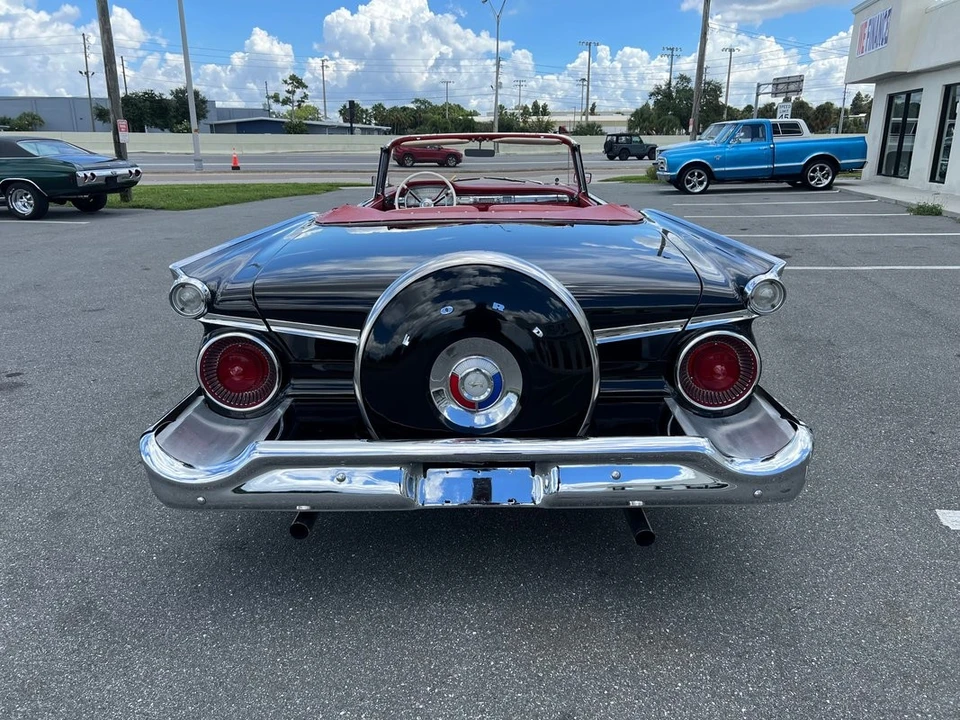 1959 Ford Galaxie 1st Gen - Image 4 of 31