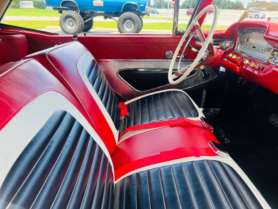 1959 Ford Galaxie 1st Gen - Image 15 of 31