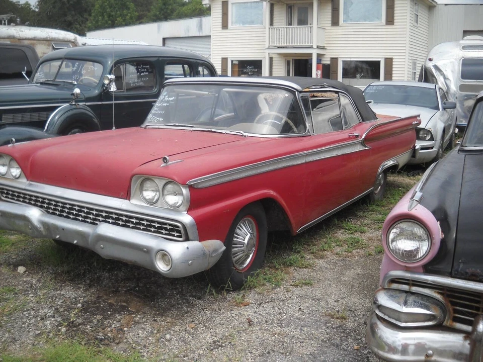 1959 Ford Galaxie 1st Gen - Image 2 of 20