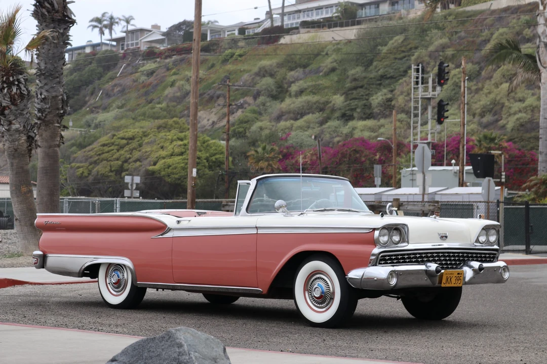 1959 Ford Galaxie 1st Gen - Image 24 of 31