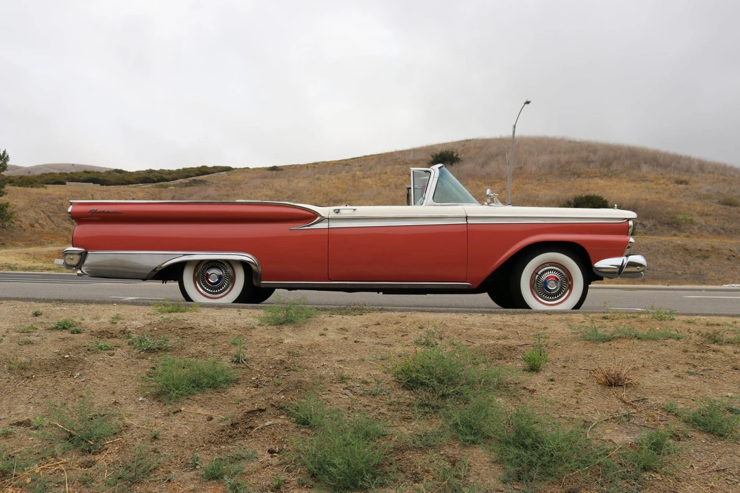 1959 Ford Galaxie 1st Gen - Image 19 of 31