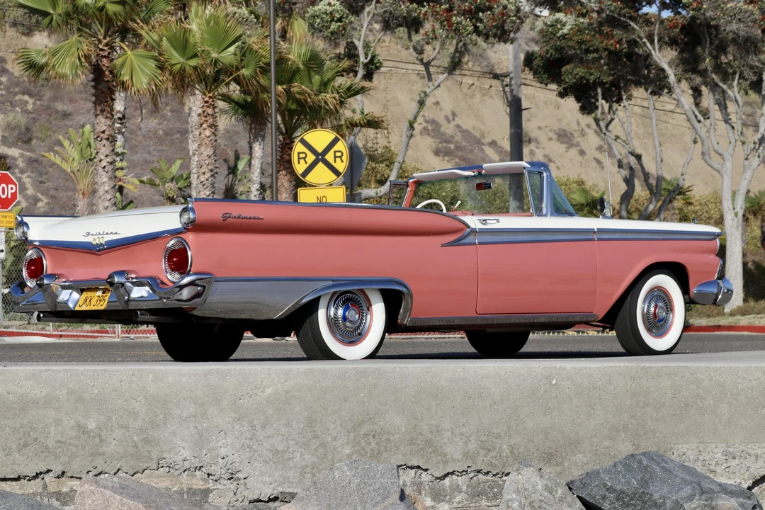 1959 Ford Galaxie 1st Gen - Image 16 of 31