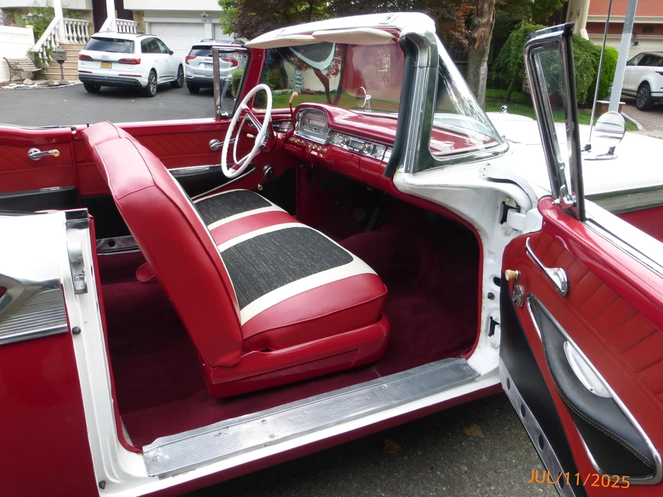 1959 Ford Galaxie 1st Gen - Image 14 of 31