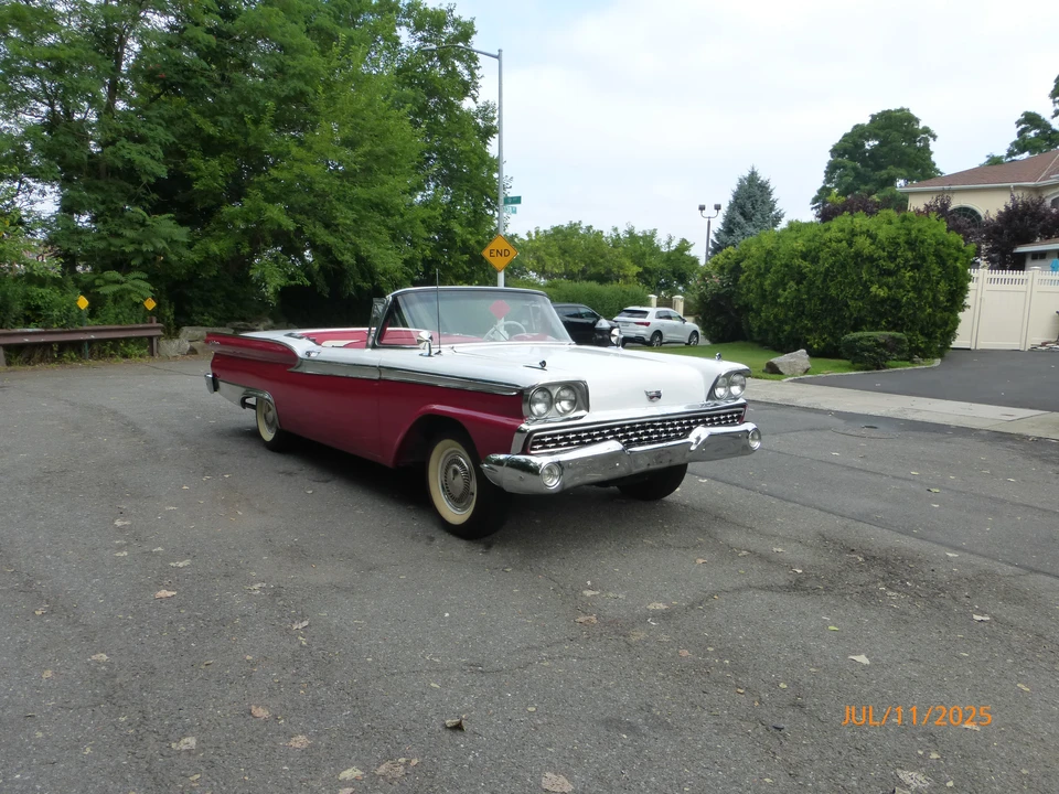 1959 Ford Galaxie 1st Gen - Image 9 of 31