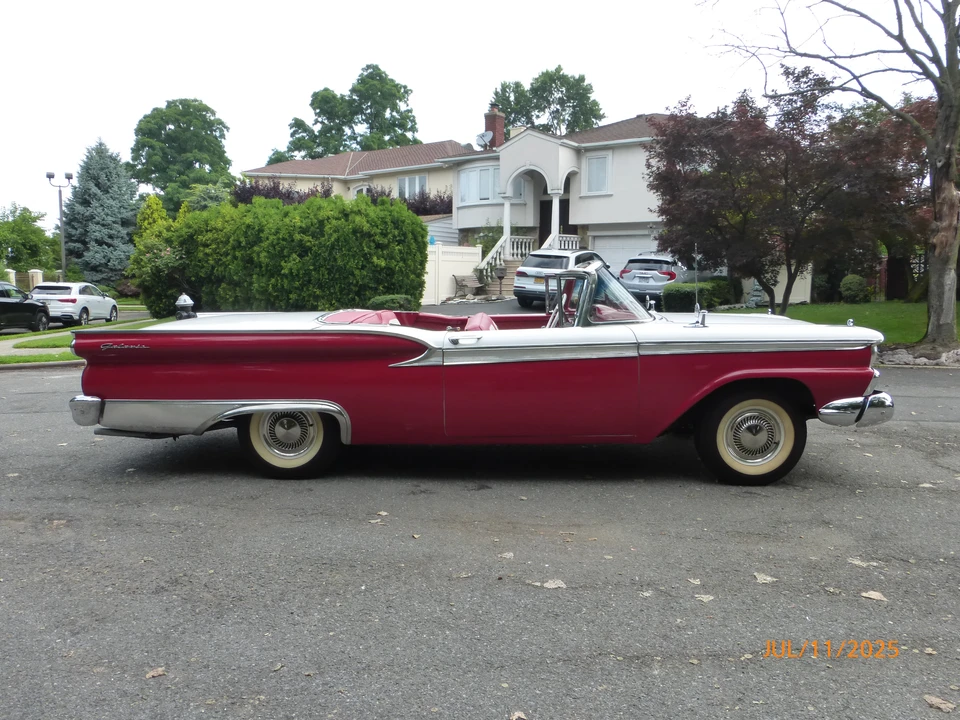 1959 Ford Galaxie 1st Gen - Image 8 of 31