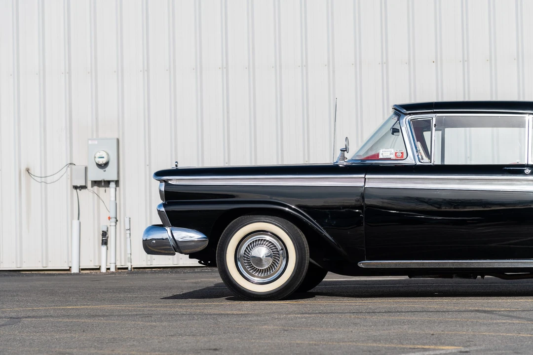 1959 Ford Galaxie 1st Gen - Image 23 of 31