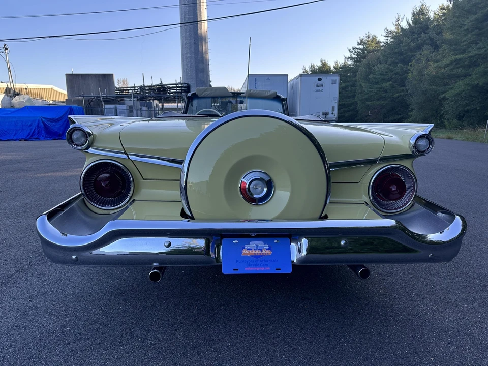 1959 Ford Galaxie 1st Gen - Image 10 of 31