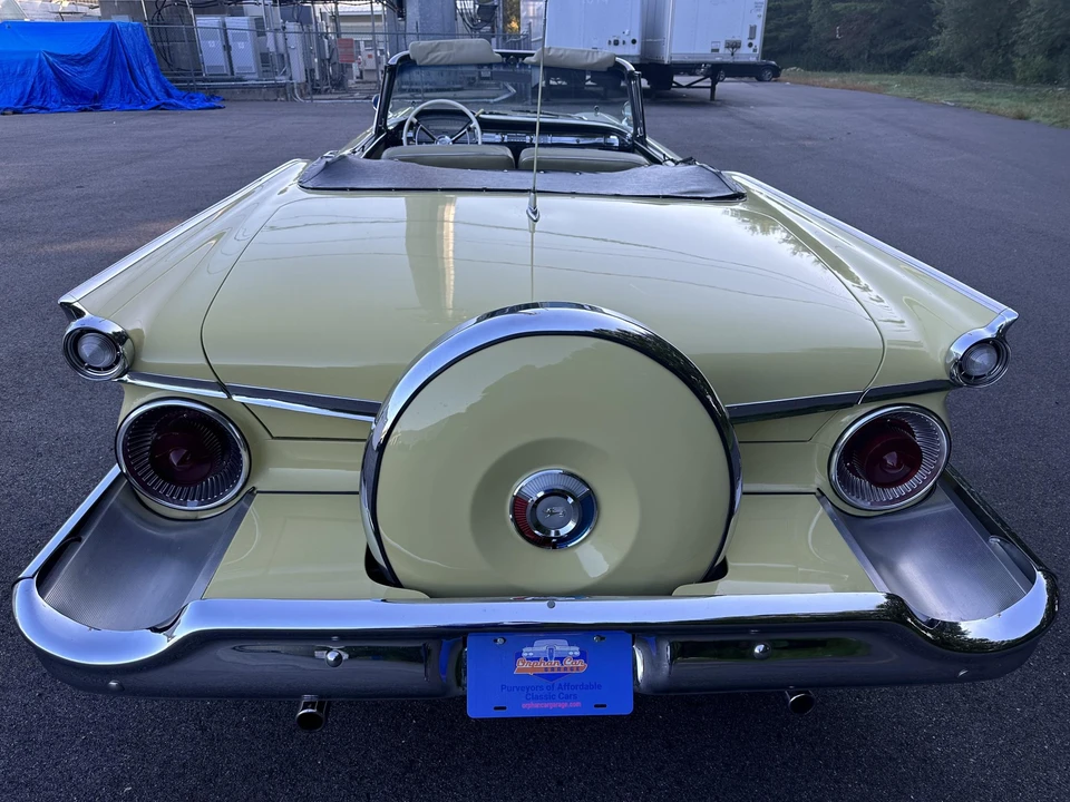 1959 Ford Galaxie 1st Gen - Image 9 of 31