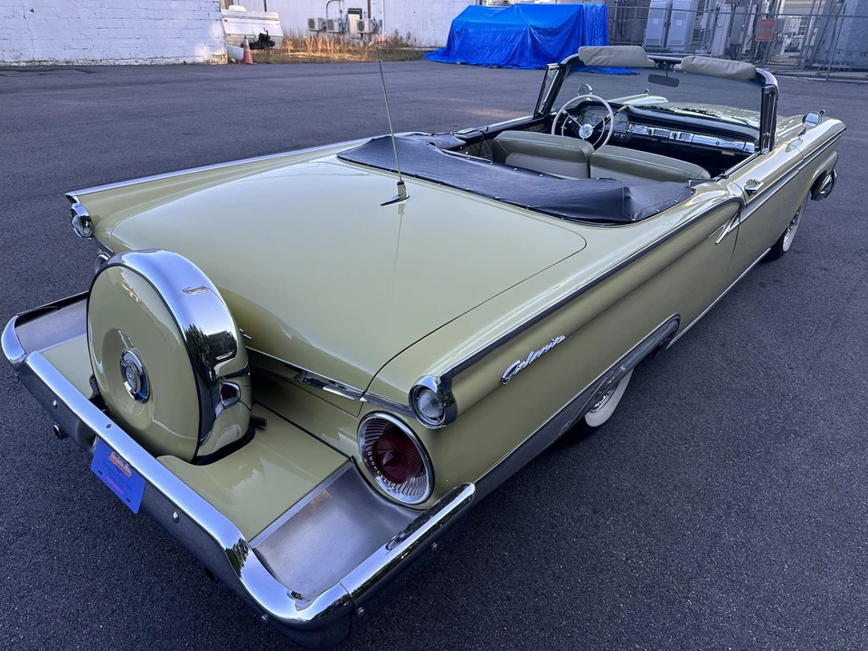 1959 Ford Galaxie 1st Gen - Image 12 of 31