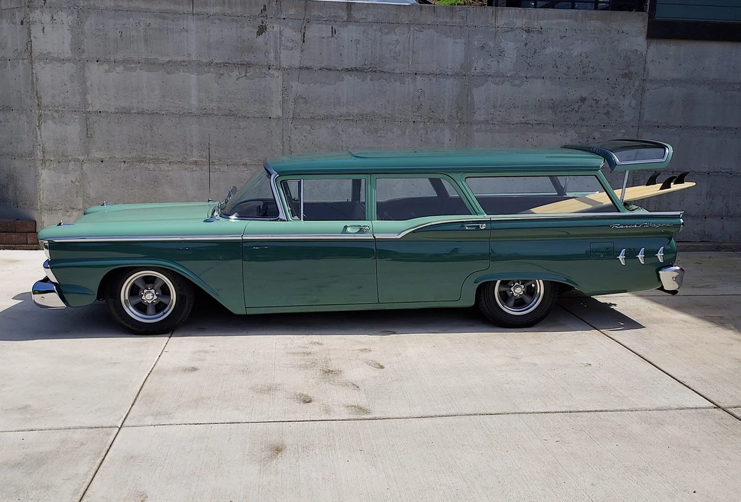 1959 Ford Country Squire - Image 9 of 31