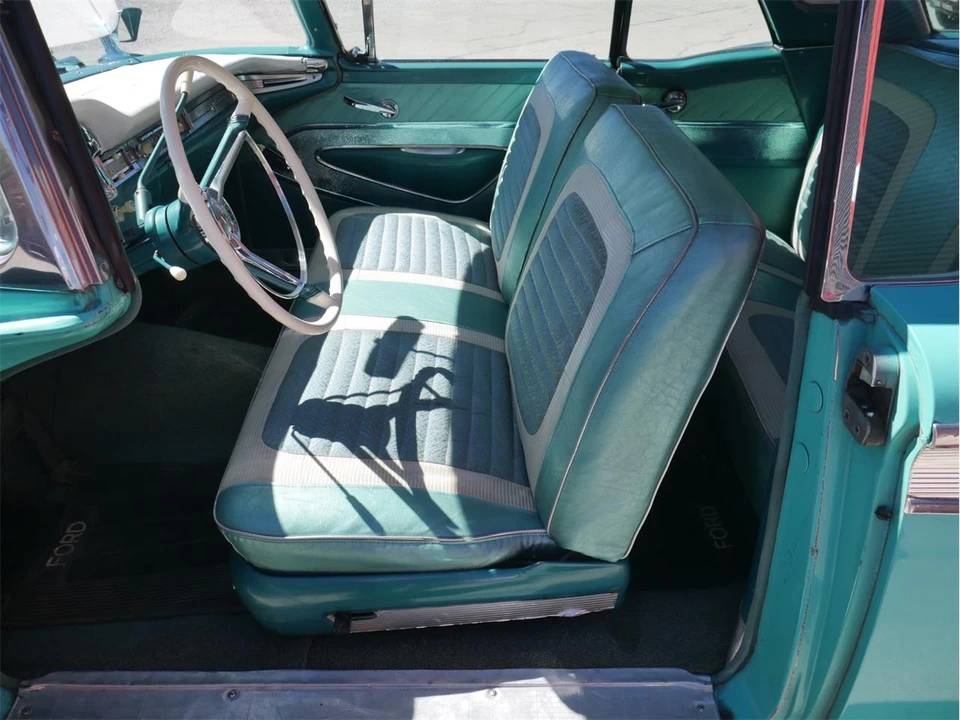1959 Ford Galaxie 1st Gen - Image 21 of 31