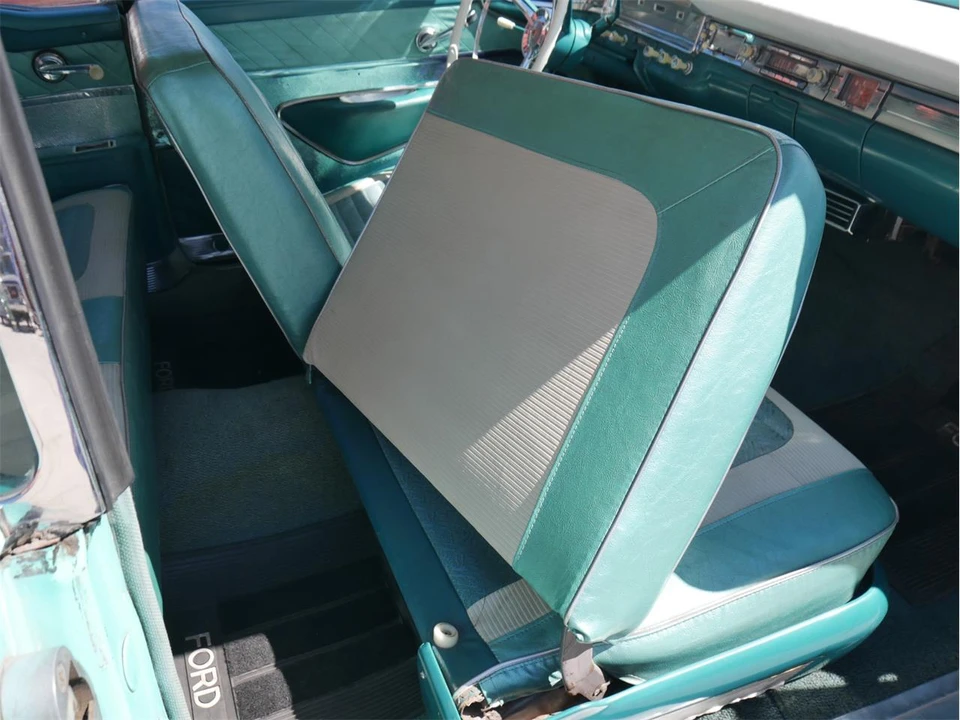 1959 Ford Galaxie 1st Gen - Image 27 of 31