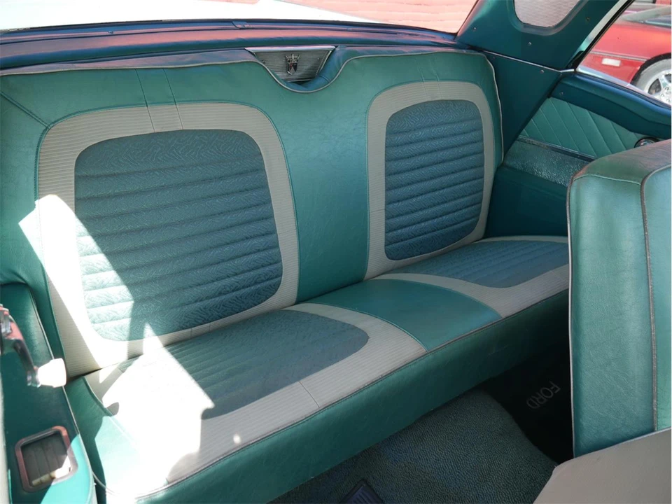 1959 Ford Galaxie 1st Gen - Image 25 of 31